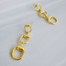Load image into Gallery viewer, Equestrian Link Drop Earrings