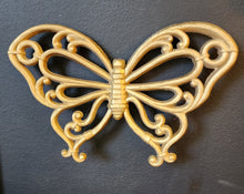 Load image into Gallery viewer, Vintage HomCo Butterfly